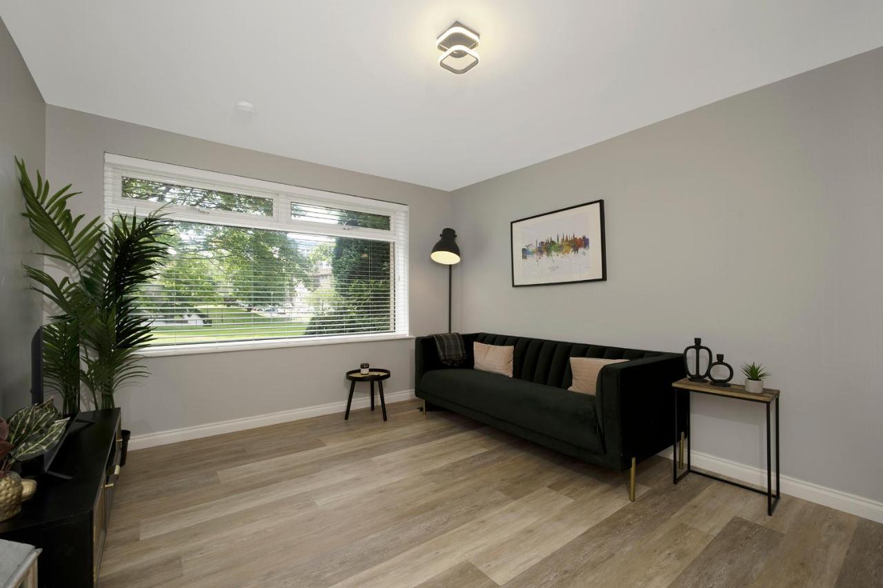 Luxury 1 Bedroom Serviced In Centre Apartment Glasgow