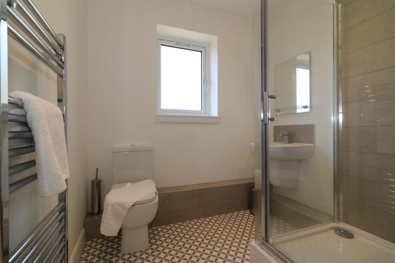 Apartment Signature - Railway House 5 Bed