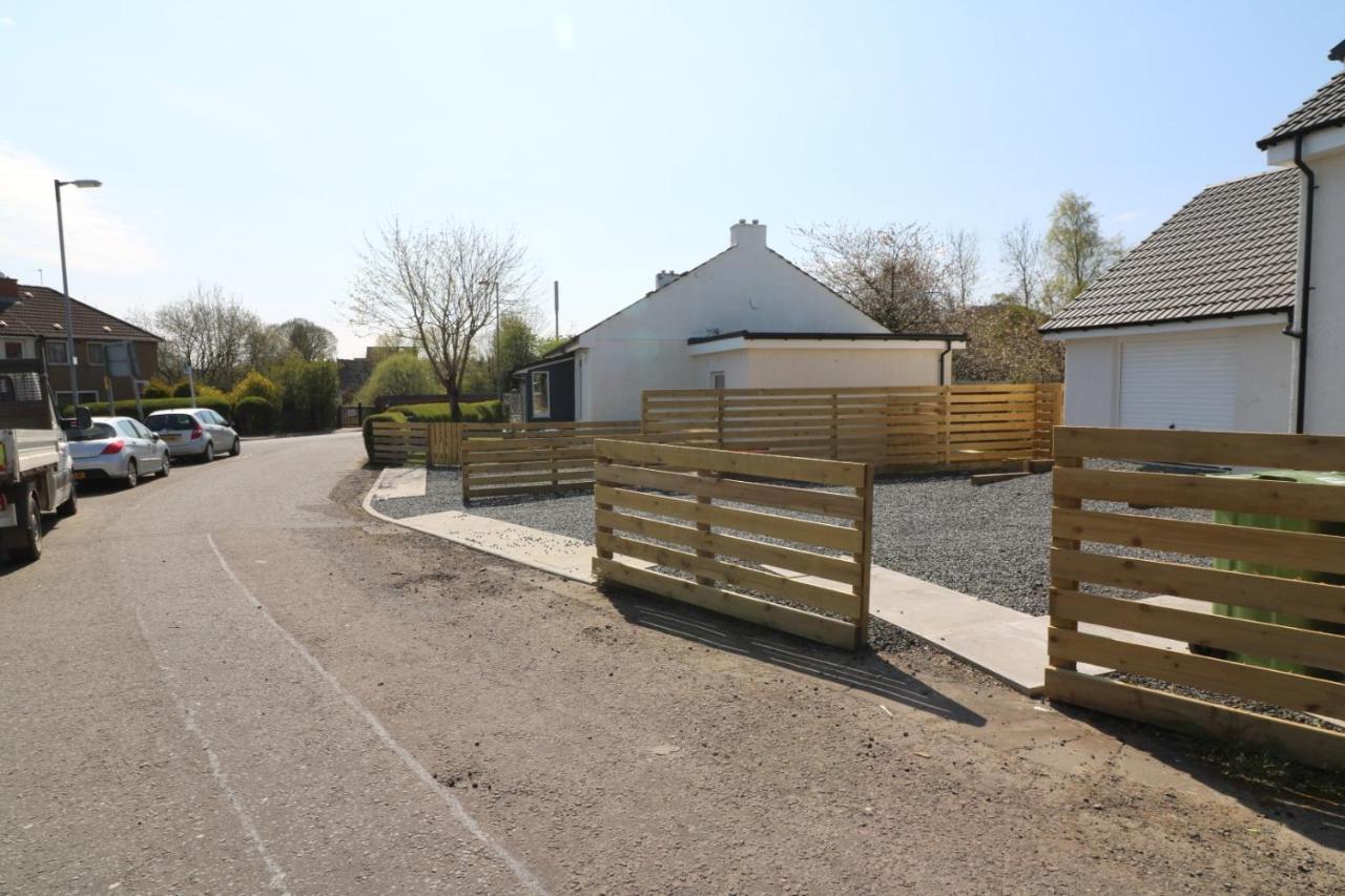 Signature - Railway House 5 Bed * Glasgow