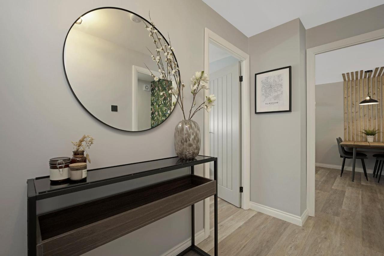Luxury 1 Bedroom Serviced In Centre Glasgow