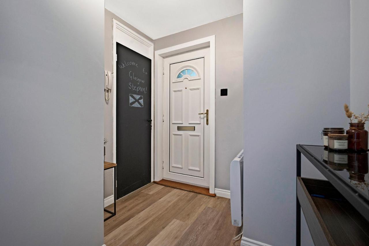 Apartment Luxury 1 Bedroom Serviced In Centre
