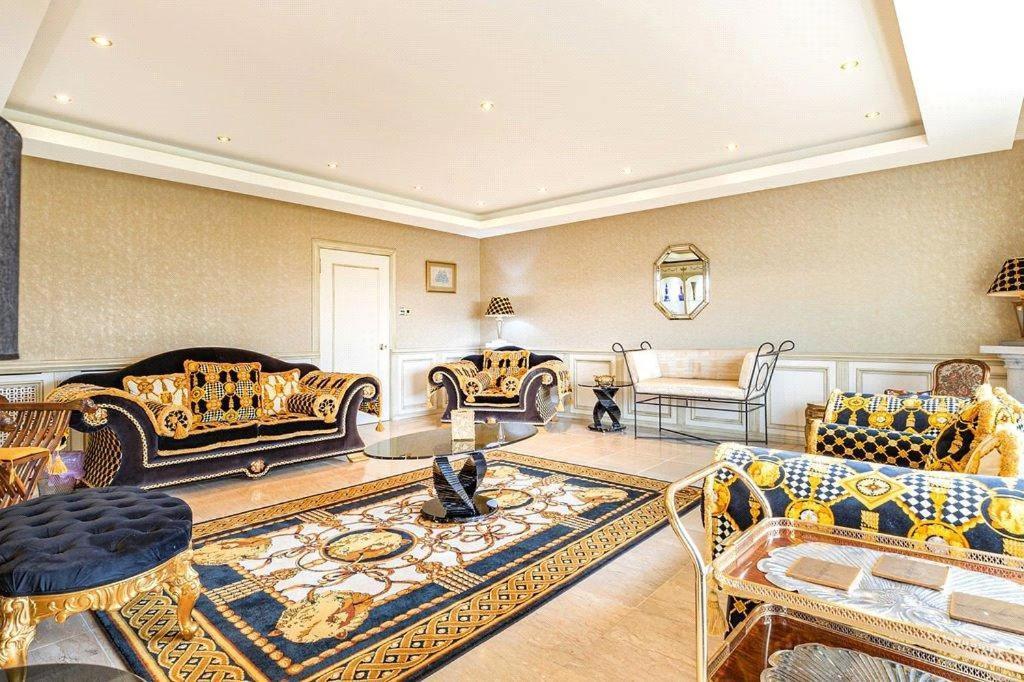 Finn Village - Loch Lomond With An Indoor Jacuzzi Whirlpool Bathtub Homestay *