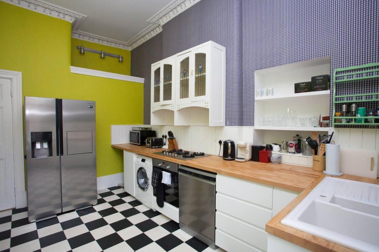 Apartment Pass The Keys Artistic And Stylish 2 Bedroom Flat In Centre *
