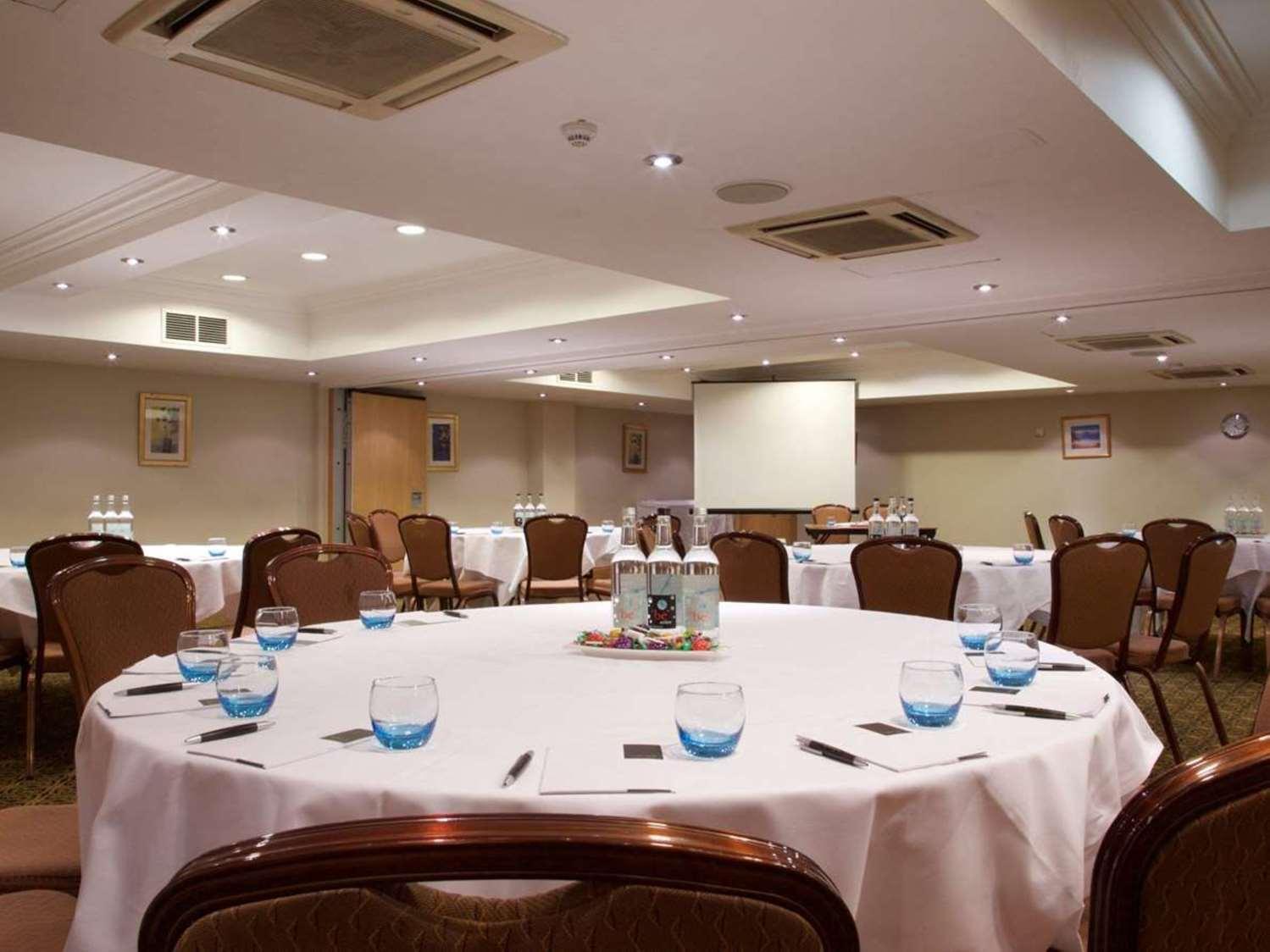 Argyle Hotel, Bw Signature Collection Hotel 4*