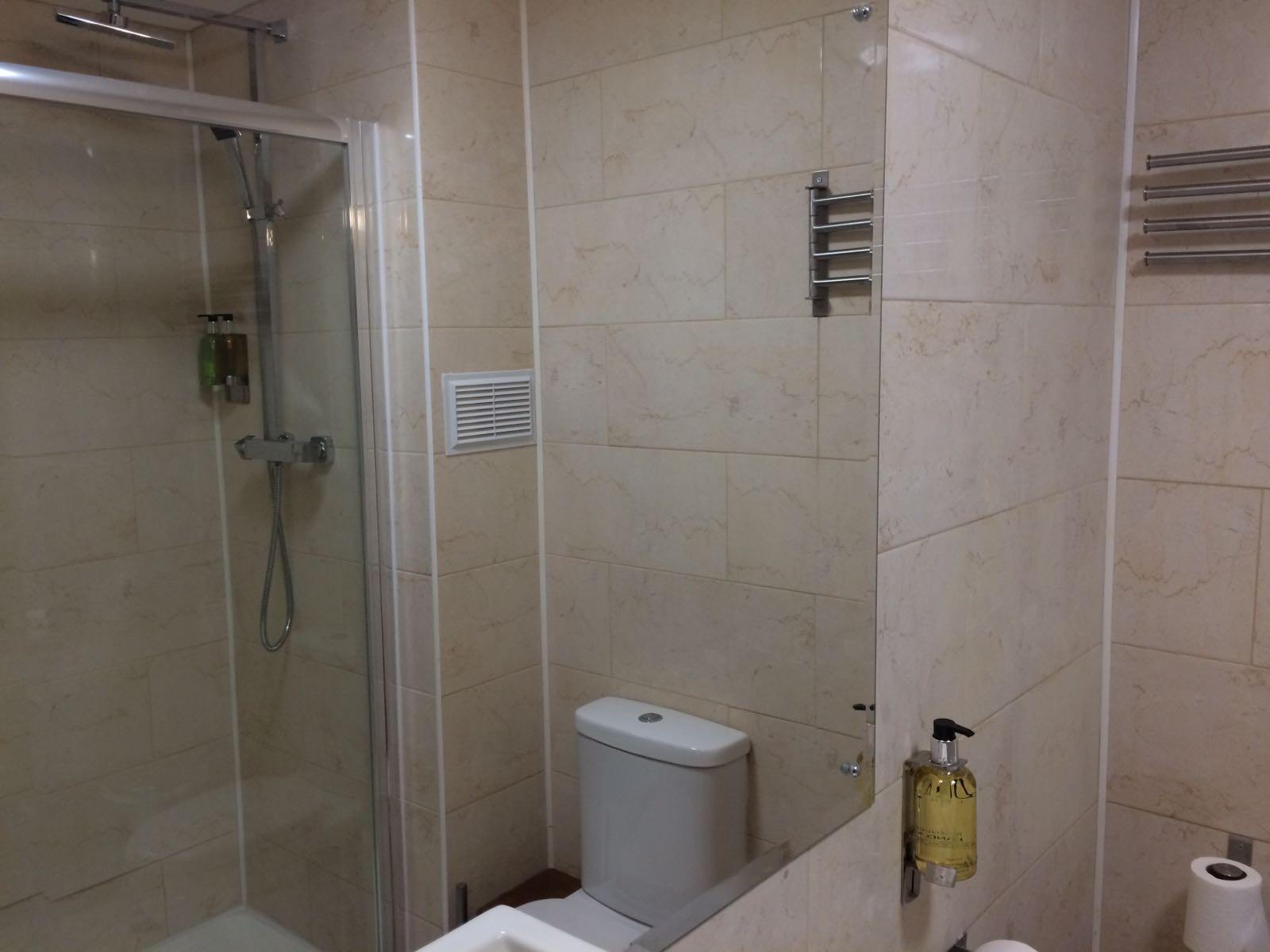 Crosshill House 4*