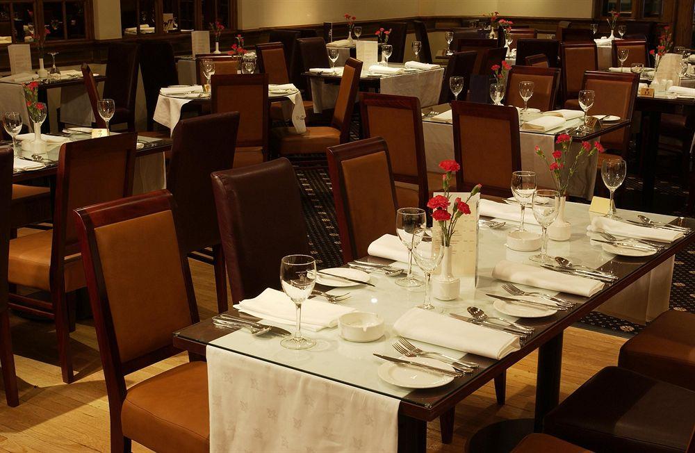 Hotel Glynhill & Near Airport 4*