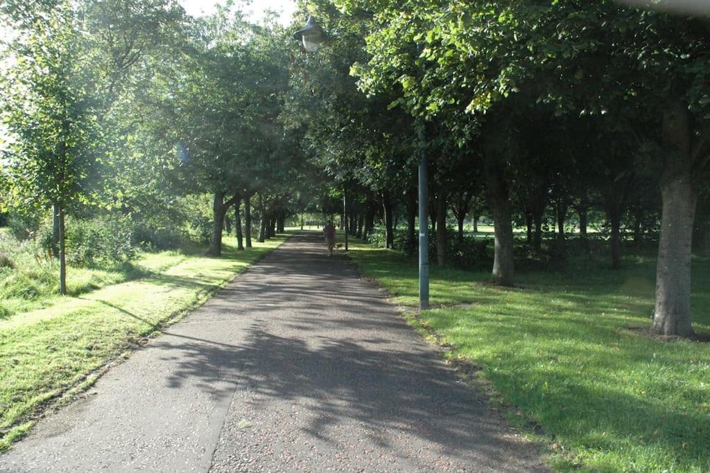 Holiday home The Nelson - Spacious And Free Parking