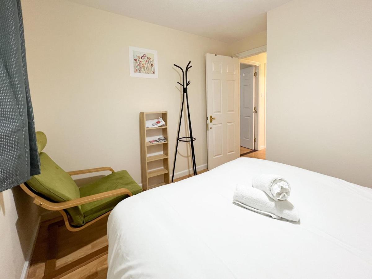 2 Bedroom - River Clyde - Parking Apartment *