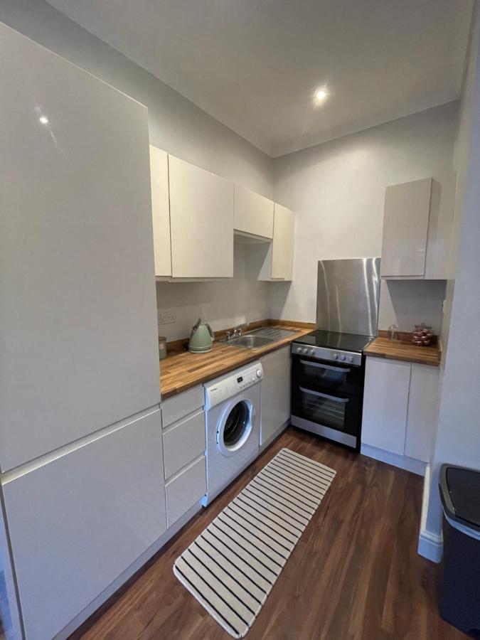 Apartment 2 Bedroom Flat In West End Glasgow
