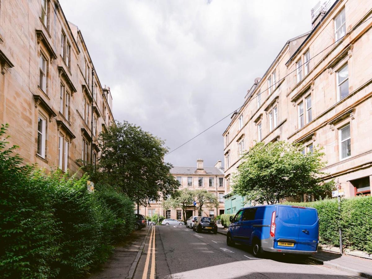 Pass The Keys 2 Bed In West End * Glasgow