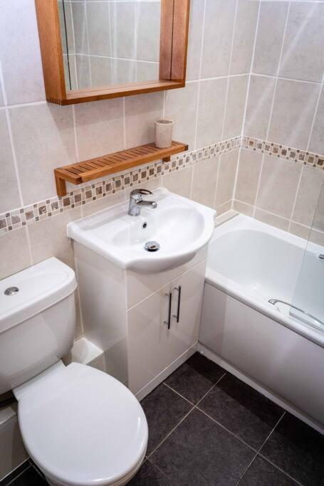 Apartment Charming 1-bed Southside Flat In Great Location