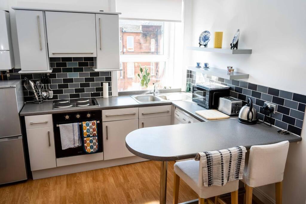 Apartment Charming 1-bed Southside Flat In Great Location