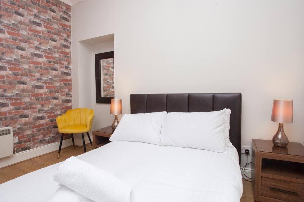 Comfortable Merchant Apartment *