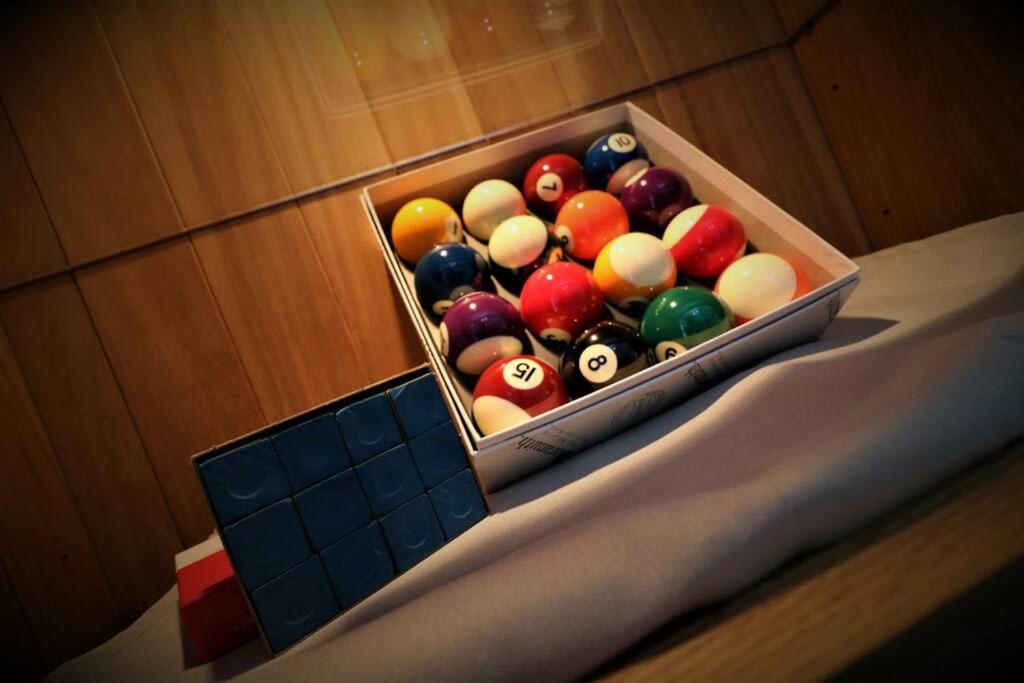 Apartment 10 Bedrooms Pool Table Garden Piano