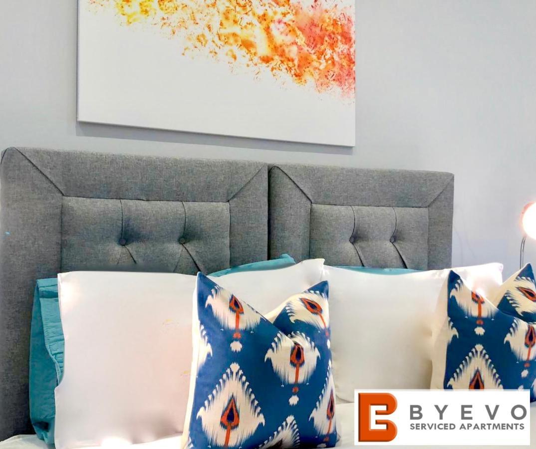 Byevo Almar - Close To And Airport - Perfect For Contractors Or Large Groups Glasgow