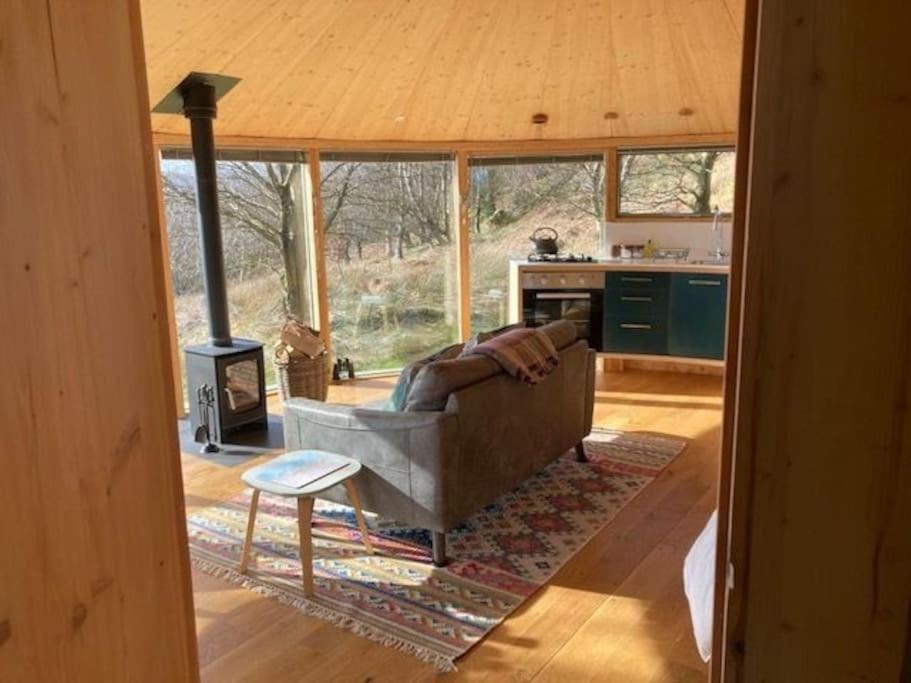 Craigmaddie Muir Roundhouse With Hot Tub Romantic, Luxury, Rural For 2 Near Milngavie Apartment Glasgow