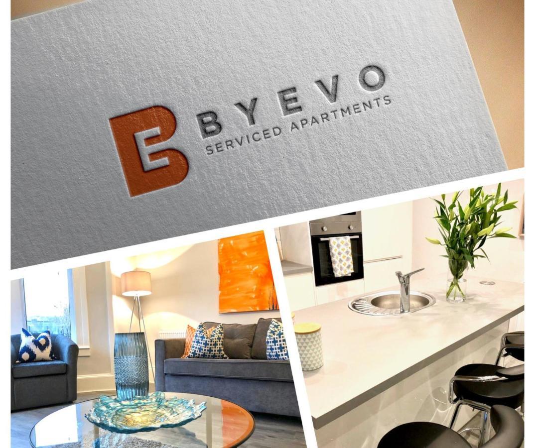 Holiday home Byevo Almar - Close To And Airport - Perfect For Contractors Or Large Groups Glasgow