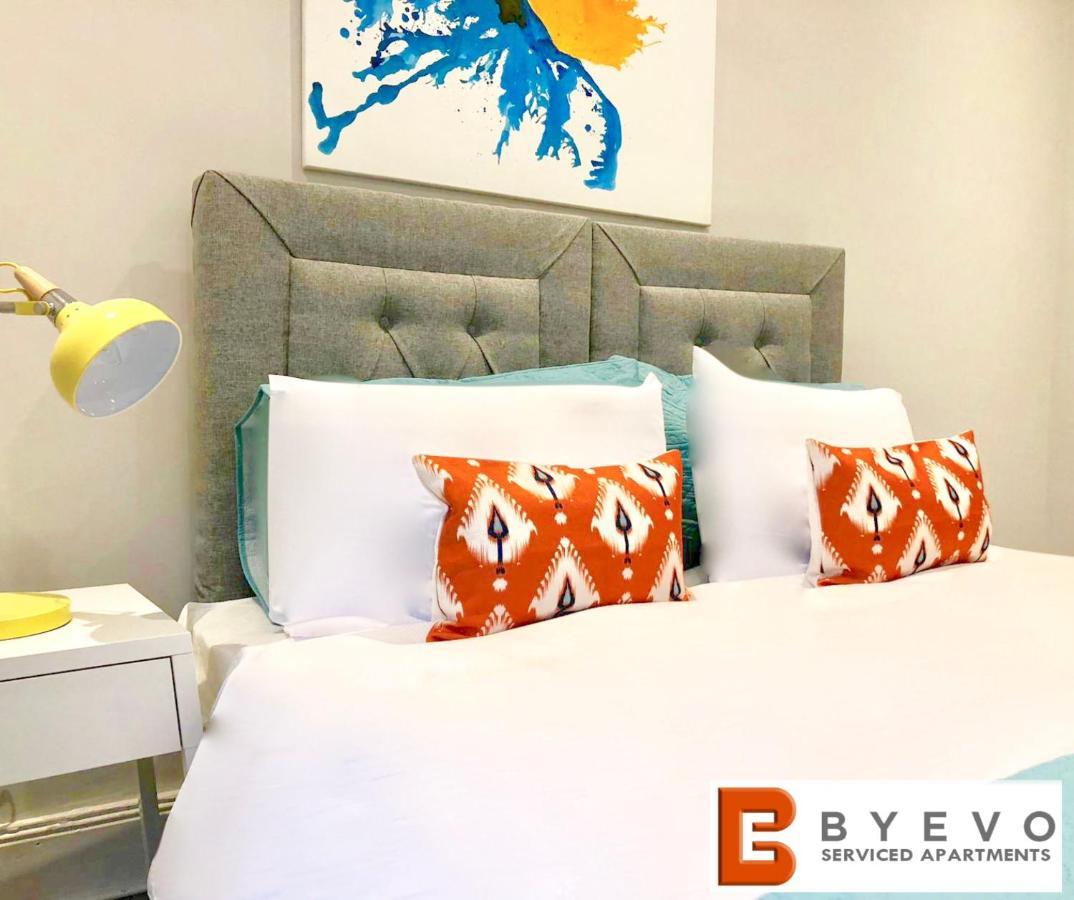 Byevo Almar - Close To And Airport - Perfect For Contractors Or Large Groups * Glasgow
