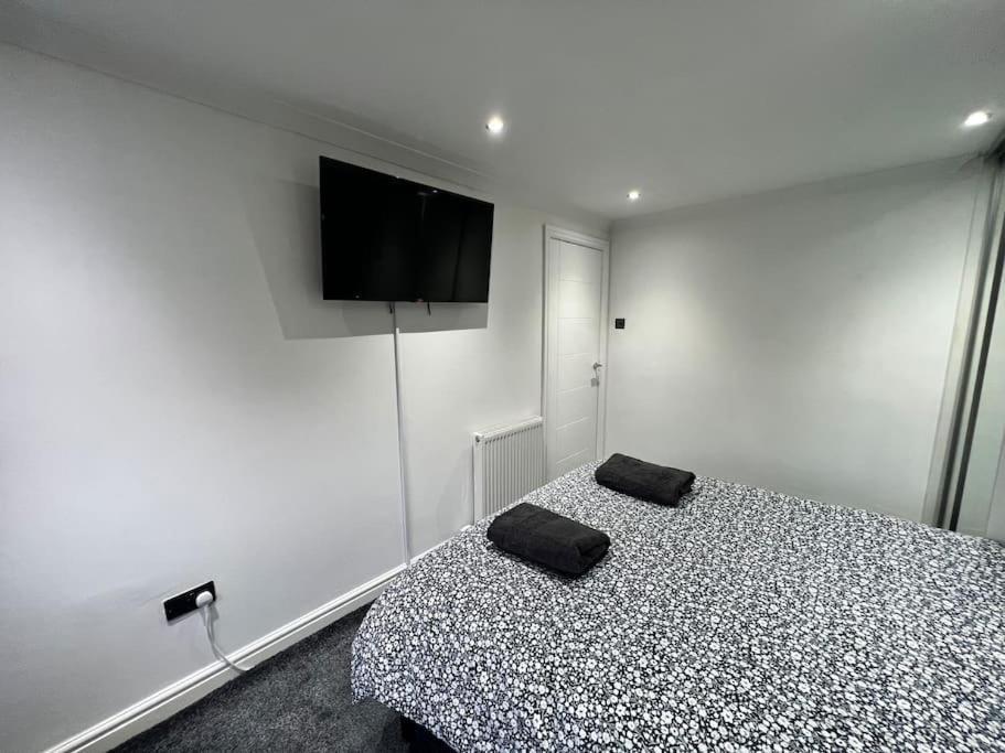 Holiday home Lovely 3 Bed In With Free Parking Glasgow