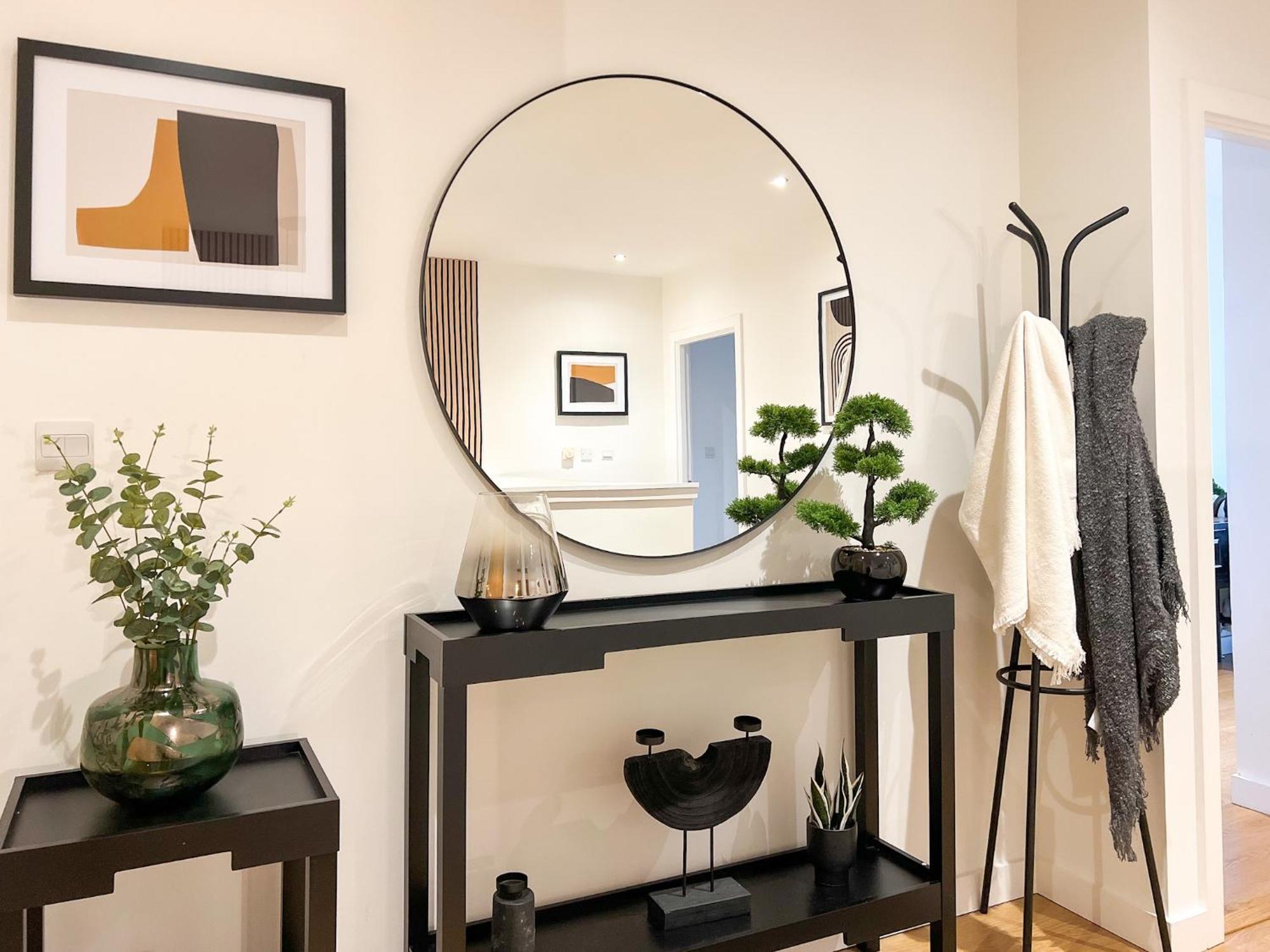 Apartment Lovely 2 Bed Duplex With Hydro Views Glasgow