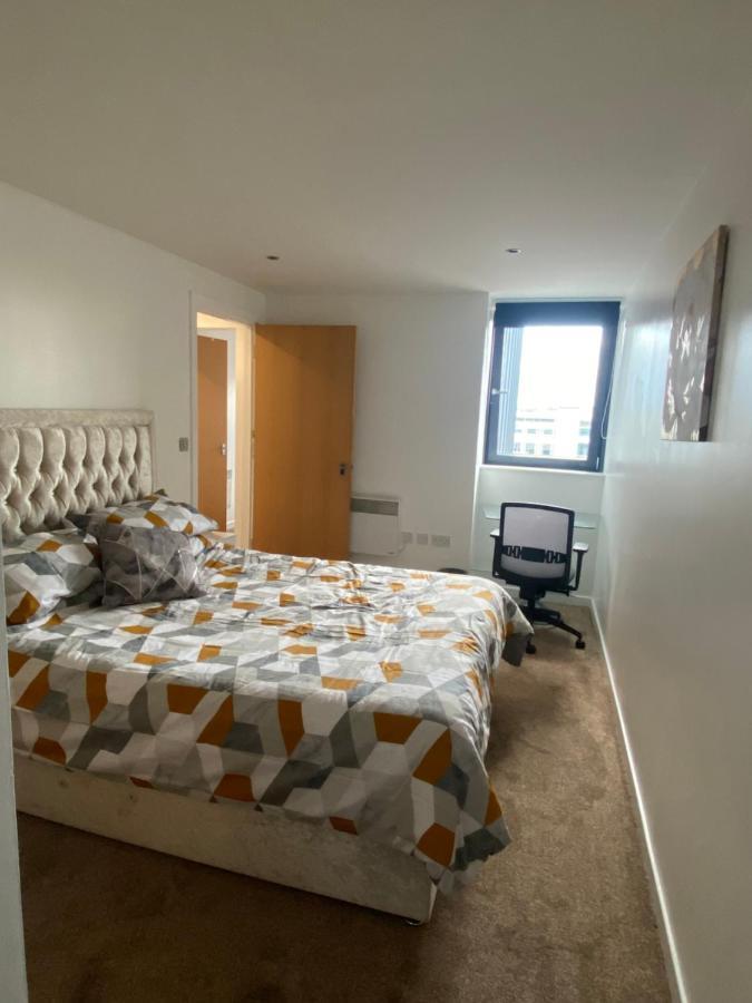 Apartment Modern 2-bed In Secc/hydro