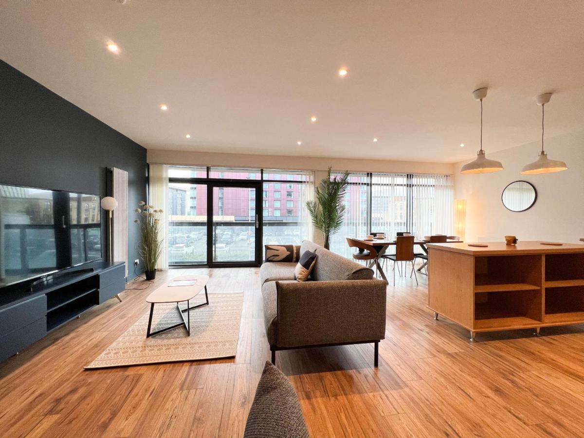 Lovely Two Bed In Finnieston Apartment *