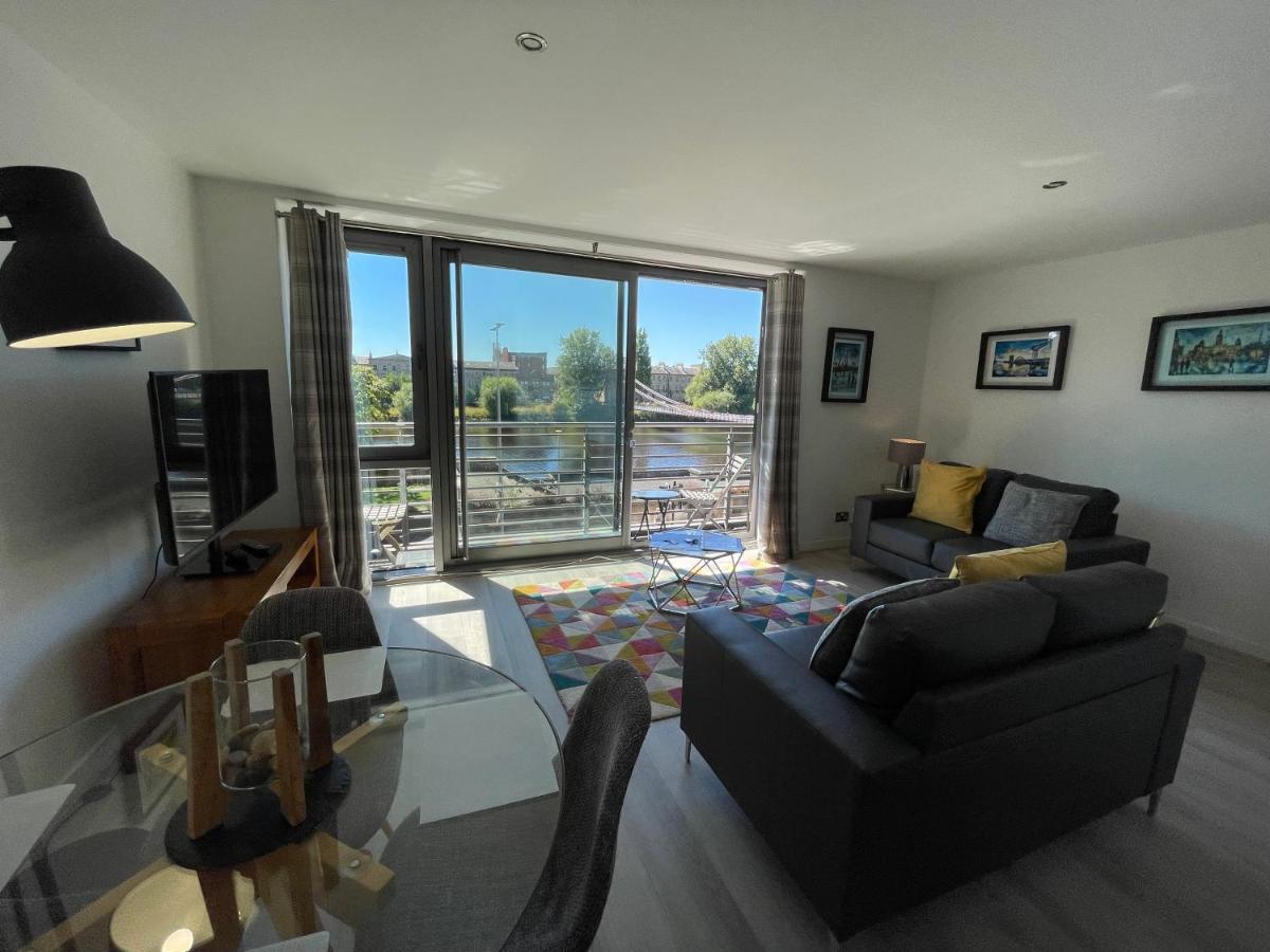 Apartment Principal - Clyde Waterfront