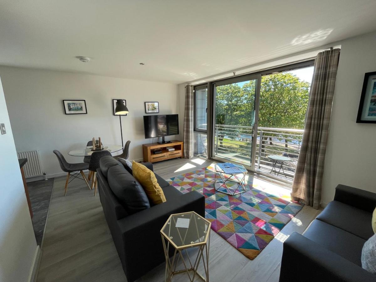 Apartment Principal - Clyde Waterfront
