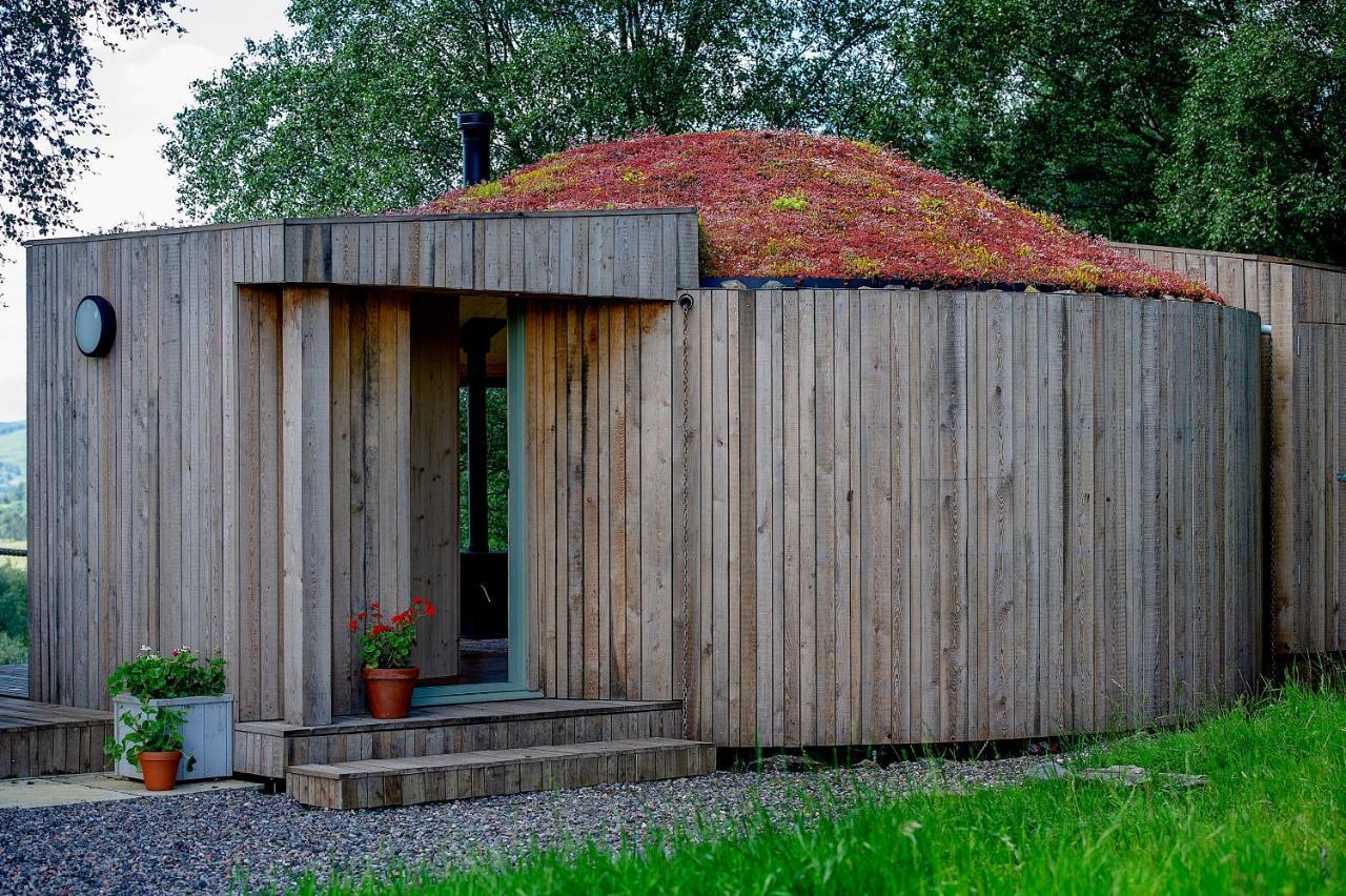 Craigmaddie Muir Roundhouse With Hot Tub Romantic, Luxury, Rural For 2 Near Milngavie *