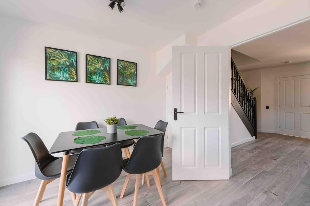 Comfysleep Aparthouse Holiday home Glasgow