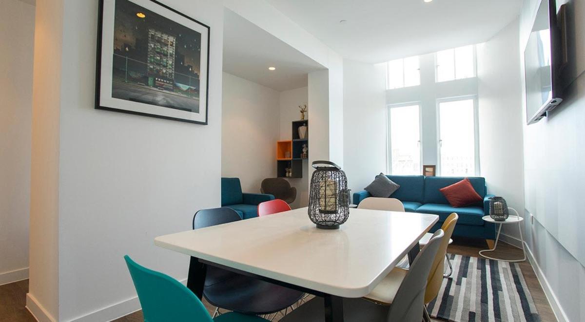Apartment Modern Living At Riverside In The Heart Of Glasgow