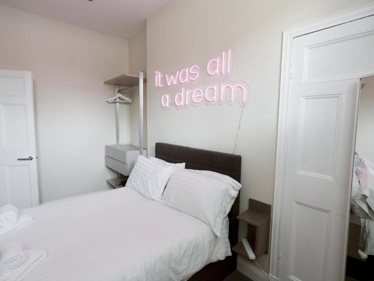 Pass The Keys Per7 Fm 1 Bed Ground Floor Flat Near Cessnock Subway