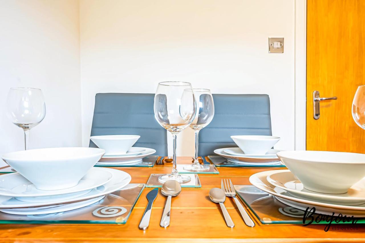 West End 3br-2ba, Near Kelvingrove Museum - Free Parking By Bonjour Residences Apartment *