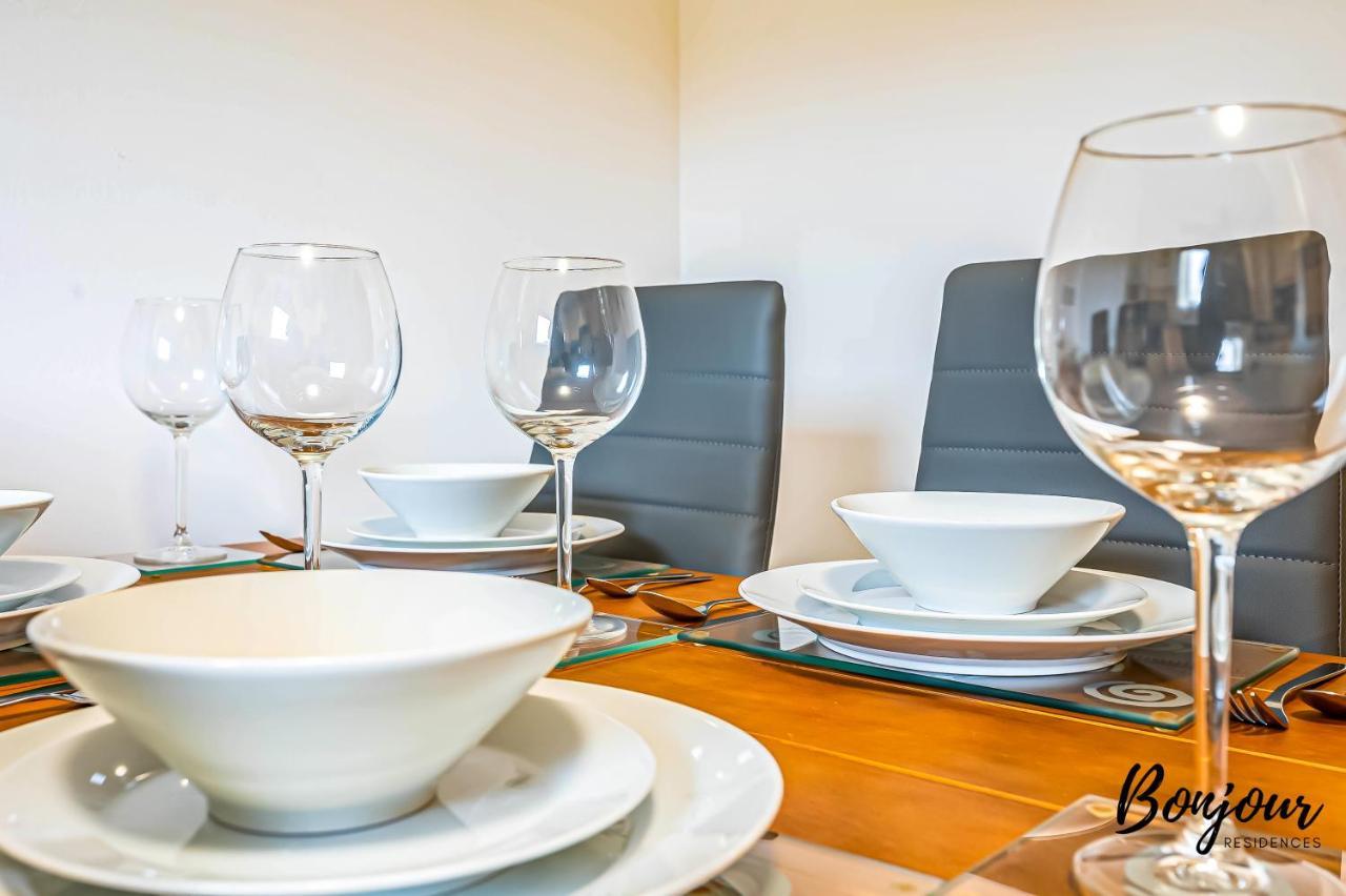 West End 3br-2ba, Near Kelvingrove Museum - Free Parking By Bonjour Residences *