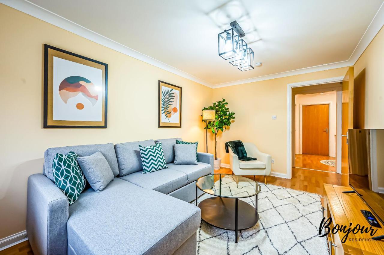 West End 3br-2ba, Near Kelvingrove Museum - Free Parking By Bonjour Residences