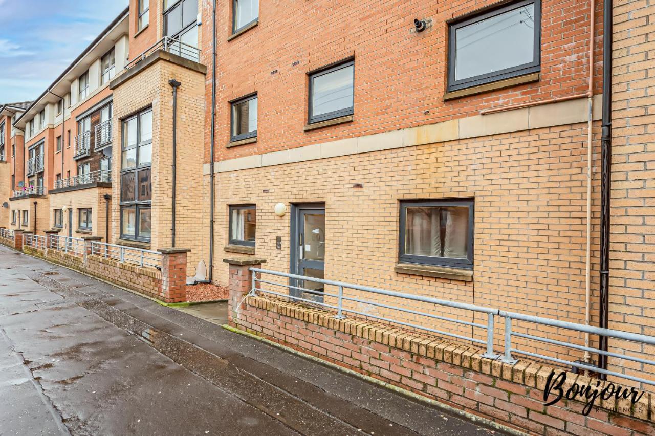 West End 3br-2ba, Near Kelvingrove Museum - Free Parking By Bonjour Residences