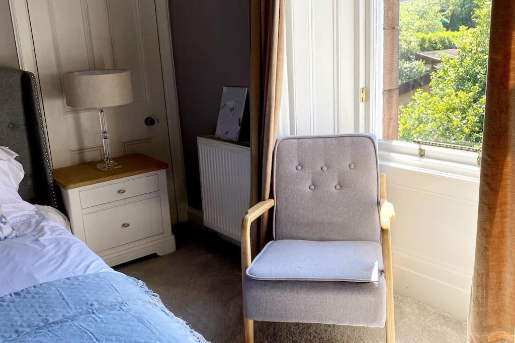 Stunning 3 Bedroom Victorian Near Pollok Country Park Glasgow