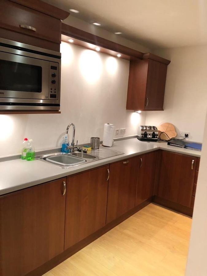 Apartment Comfy Two Bedroom Right In The Centre
