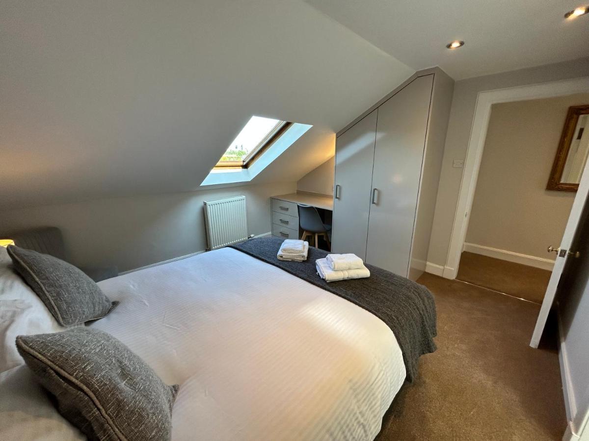 Principal - Crown Circus Duplex