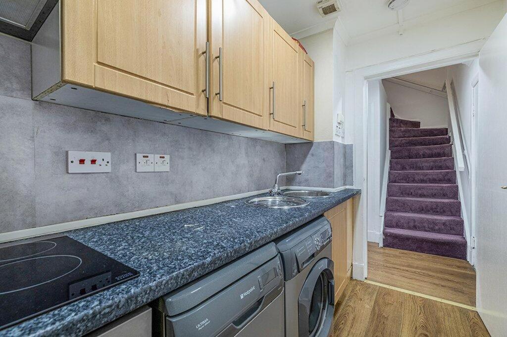 Merchant Duplex- Apartment *