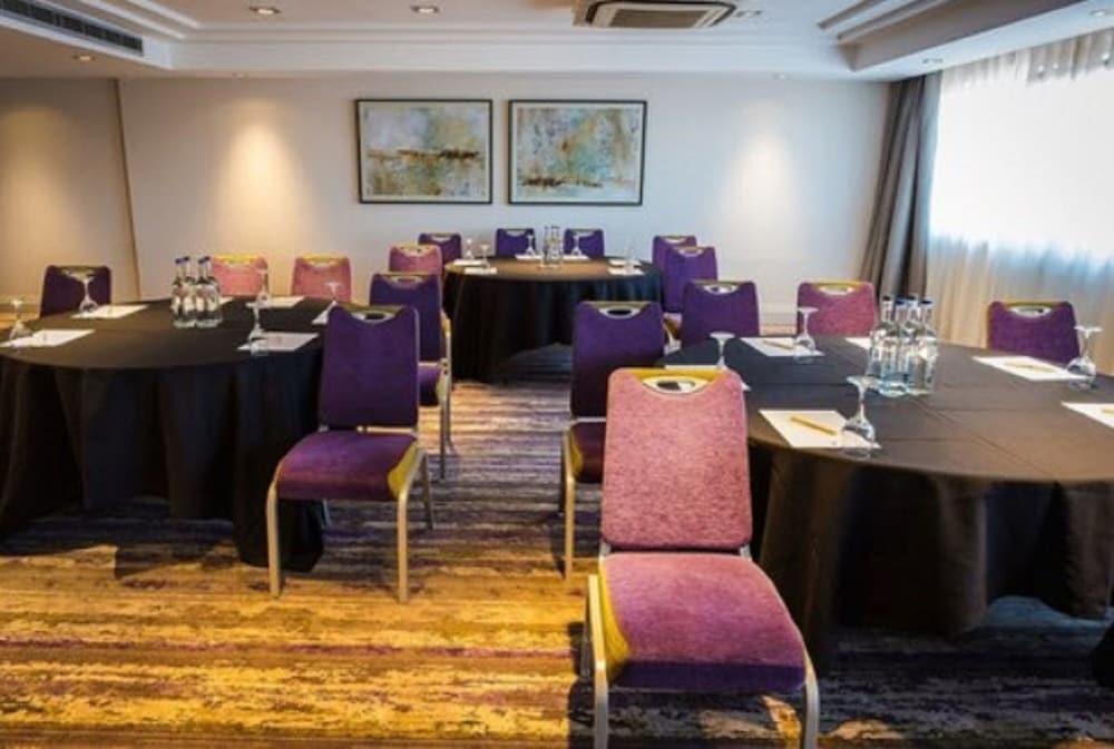 Doubletree By Hilton