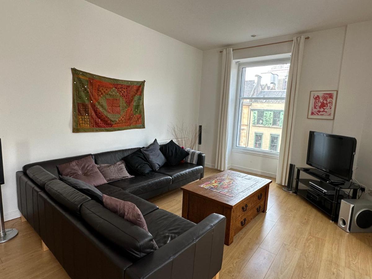 Comfy Two Bedroom Right In The Centre * Glasgow