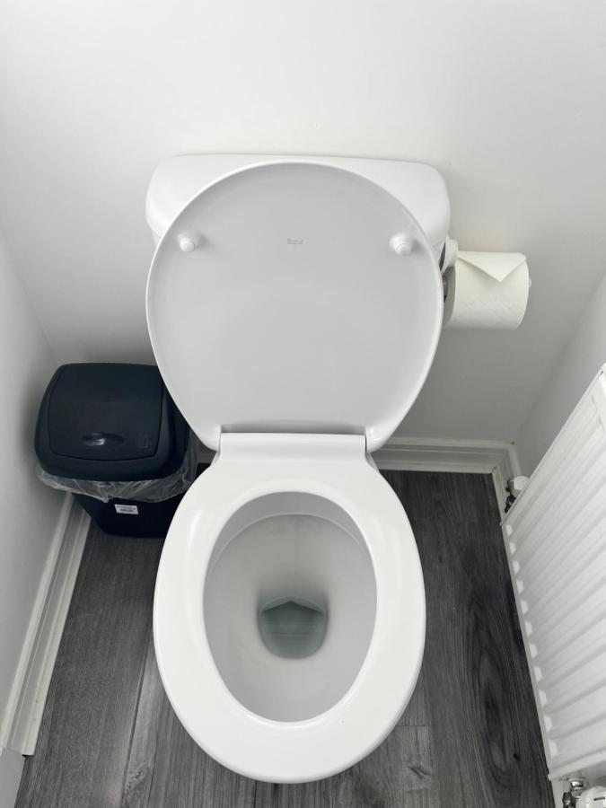 Apartment Modern Comfy One Bed - Free Parking *