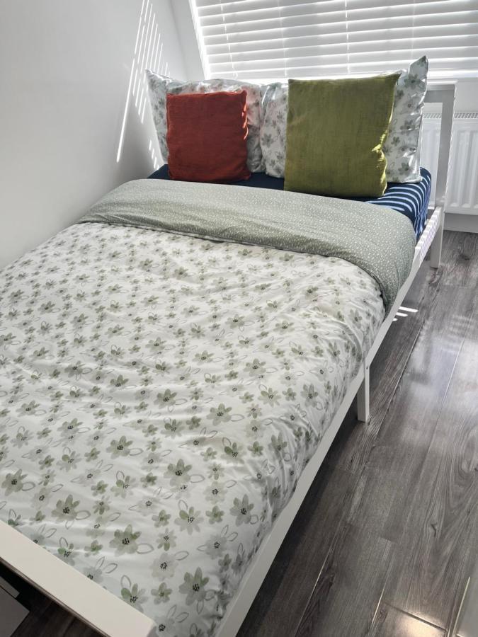 Modern Comfy One Bed - Free Parking Apartment Glasgow