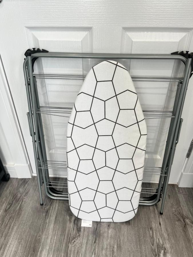 Modern Comfy One Bed - Free Parking Apartment