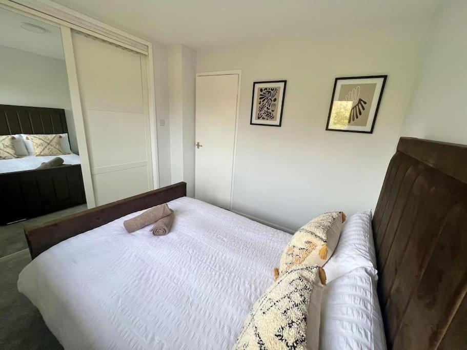 Ideal 2 Bedroom