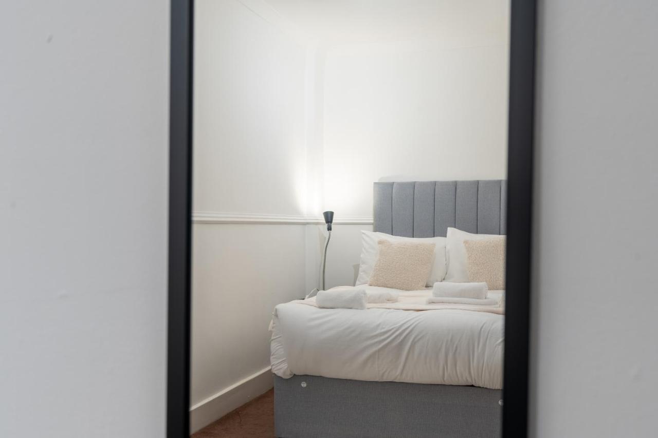 The Wilton Apartment *