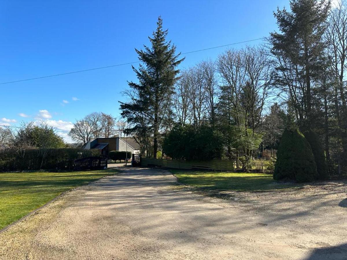Large Country Mansion In Newton Mearns Holiday home *
