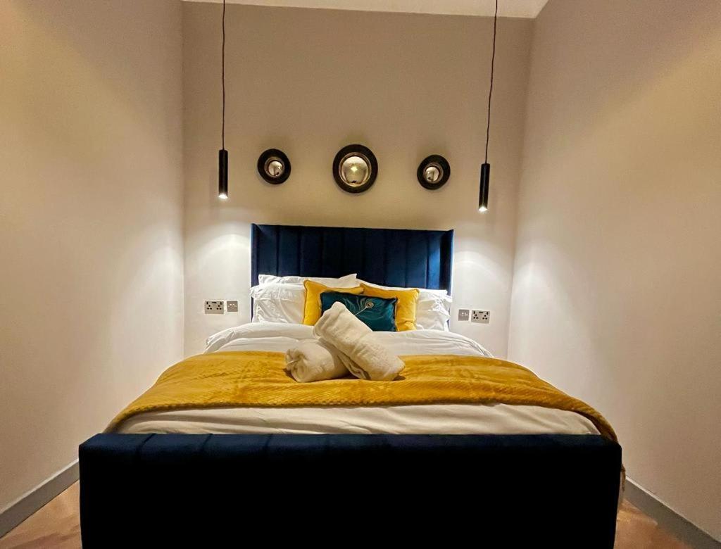 Apartment 1 Bed In West End