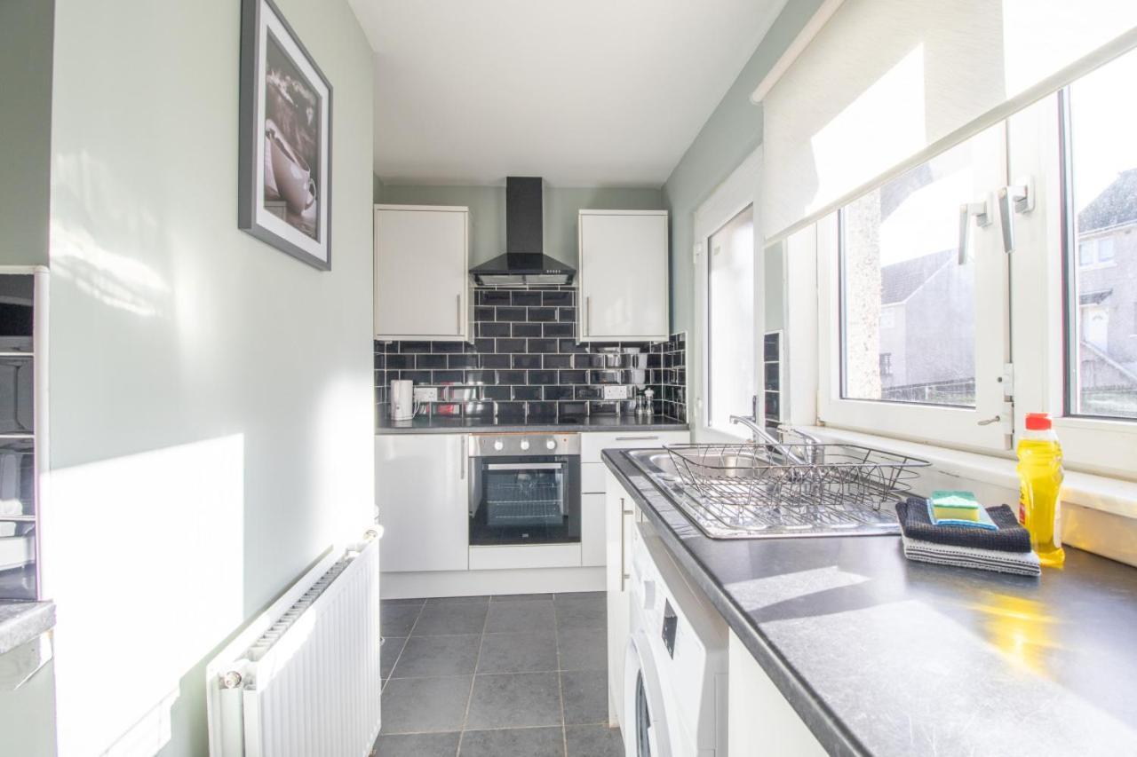 Holiday home Kirkwood House 2 Bedroom House In Coatbridge Glasgow